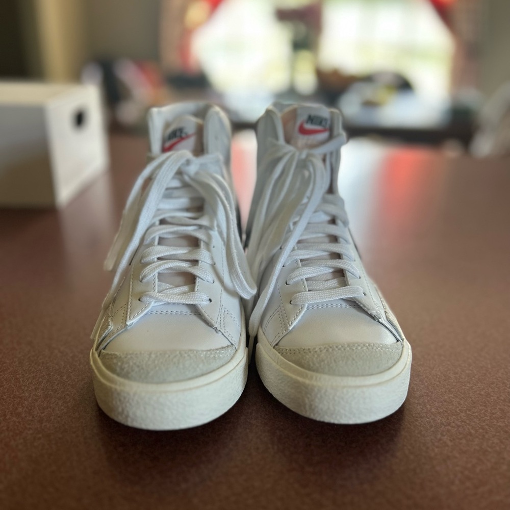 Nike High-Top Blazer Sneakers - Picture 7 of 8